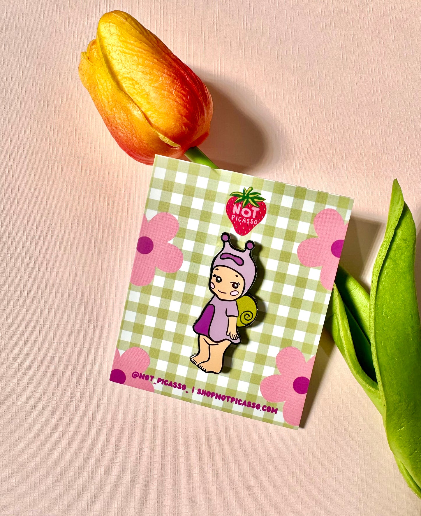 Shelly Snail Enamel Pin