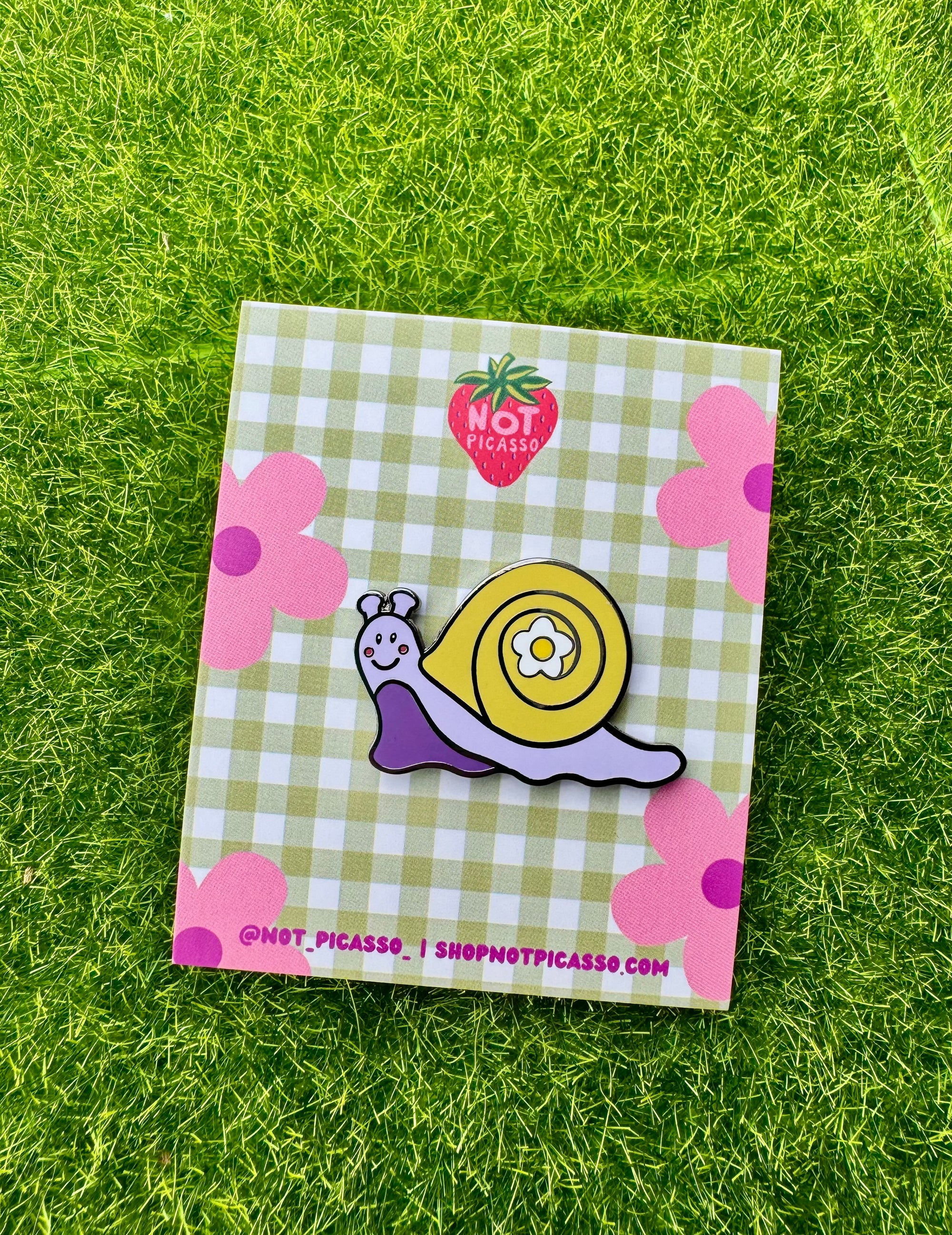 Suzie Snail Enamel Pin