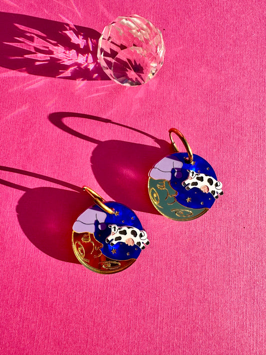 Honey Moo Moo Over the Moon